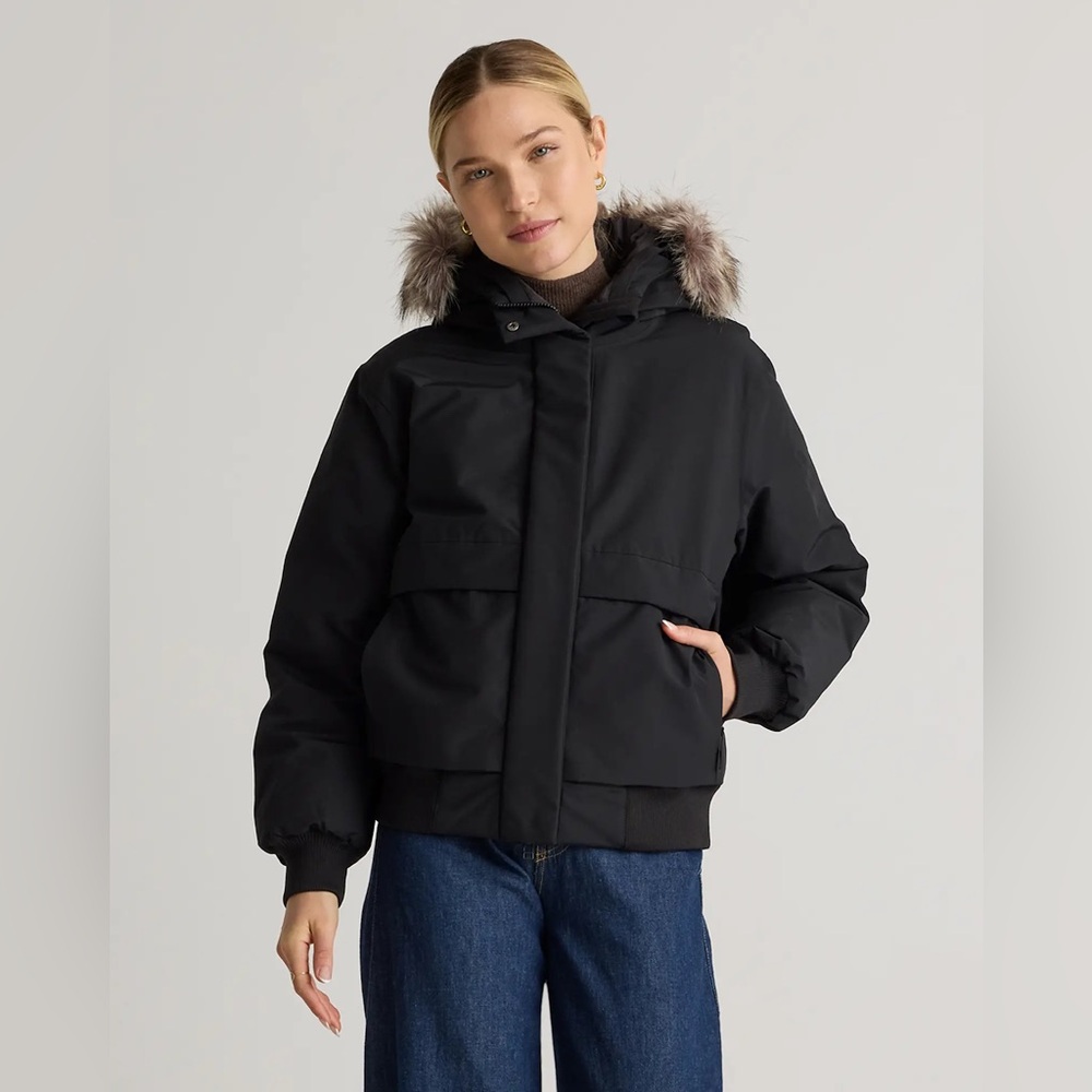 Quince Responsible Down Hooded‎ Short Parka Size Medium